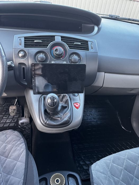 Продам Renault Sceniс 2005 року