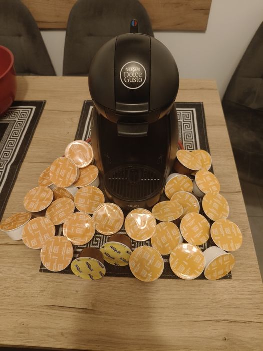 Ekspres Krups Dolce Gusto Piccolo XS + 29 kapsulek