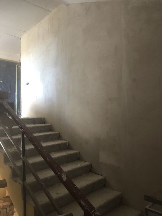 Ремонт квартир і будинків