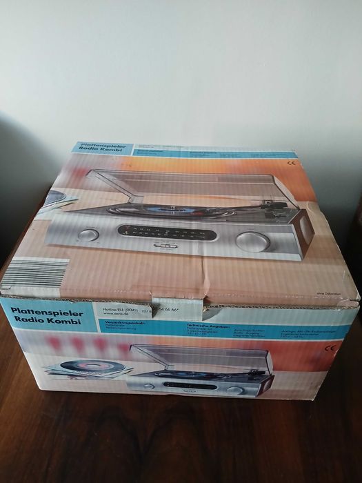 Gramofon płyt Radio Kombi