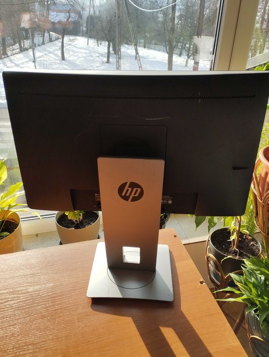 Monitor HP EliteDisplay E222