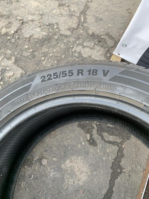 Шини 225/55 R18 Continental 2022 рік,6,5/7 мм