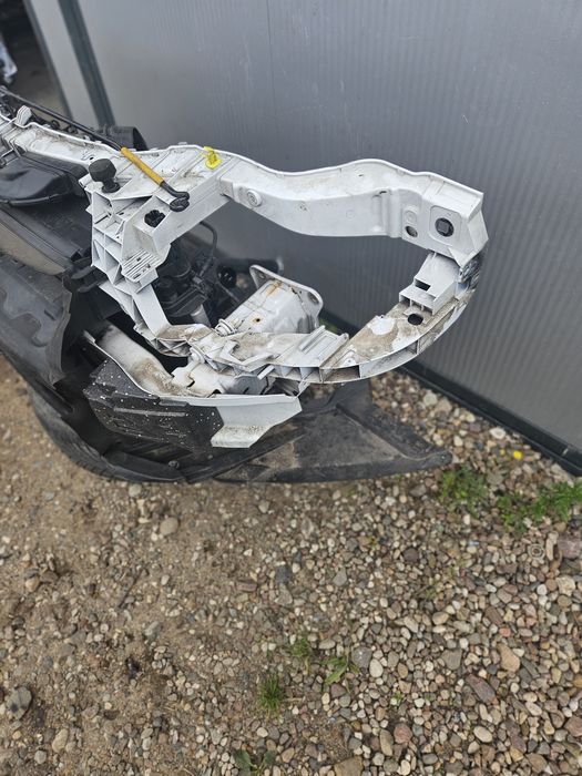 Pas chlodnice belka Ford Focus MK3 1.0 Ecoboost