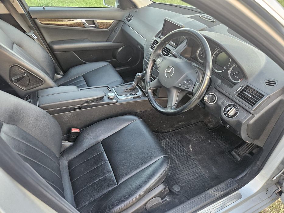 Продам Mercedes C-klass diesel automat