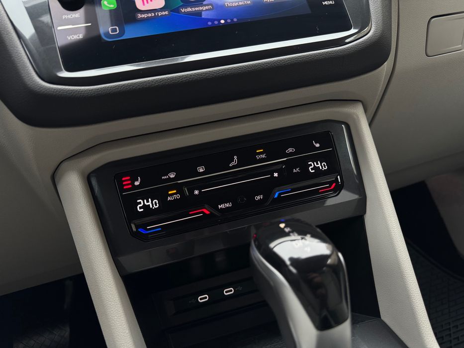 7місць, Шкіра, Електро привід багажника, Матрична оптика