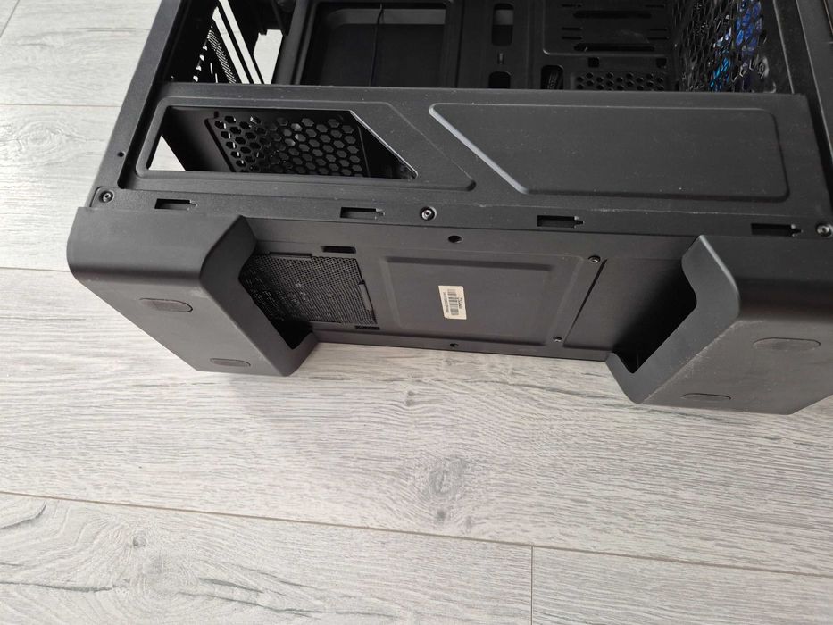 ATX корпус GAMEMAX Pardo (3*120mm з реобасом керування обертами)