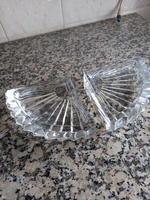 Cinzeiros/bomboneiras em cristal