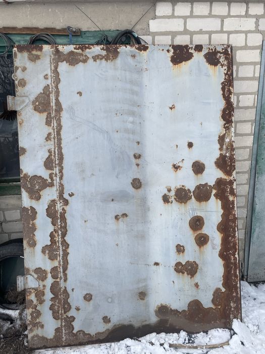 Металические ворота для гаража