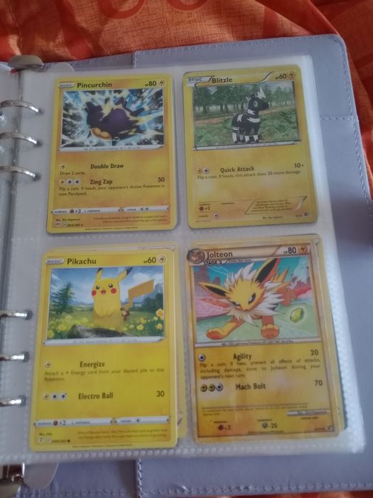 Cartas Pokémon para troca