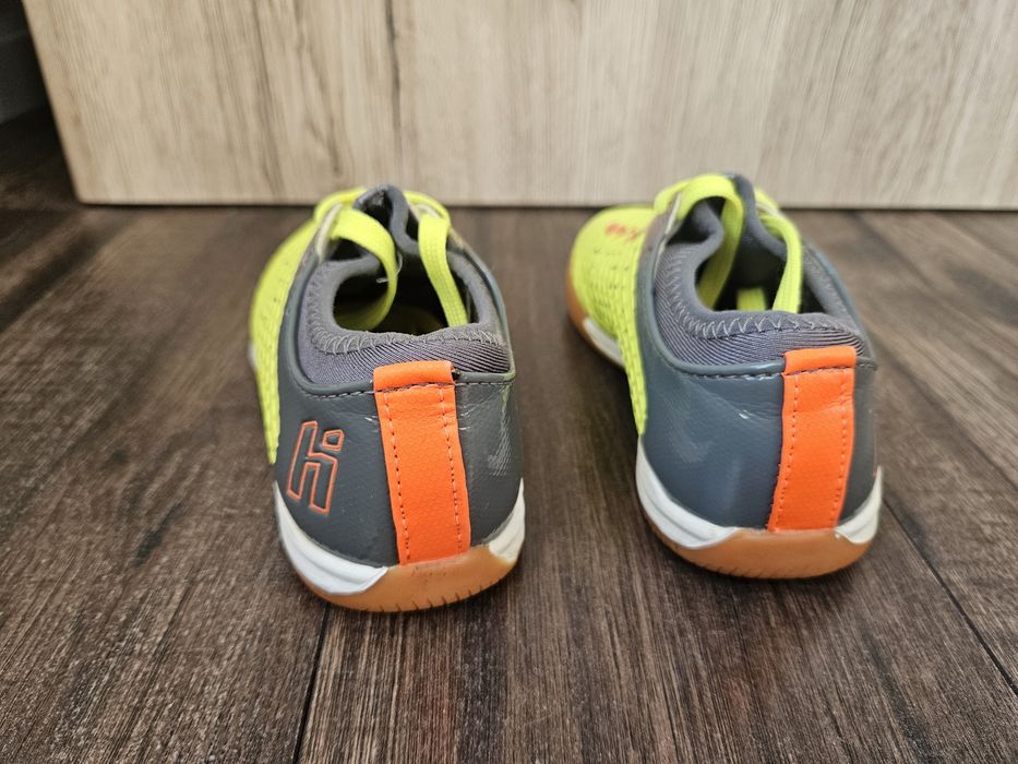 Buty do piłki nożnej hi rozmiar 31