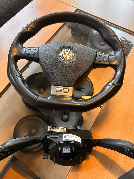 Руль Кермо подушка безпеки Volkswagen Passat Golf Skoda А5 А7 Audi
