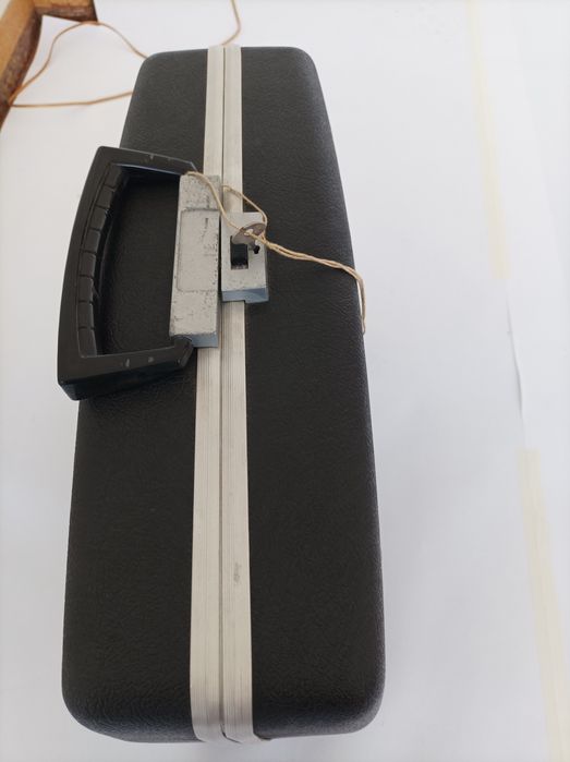 Máquina escrever Capri com mala