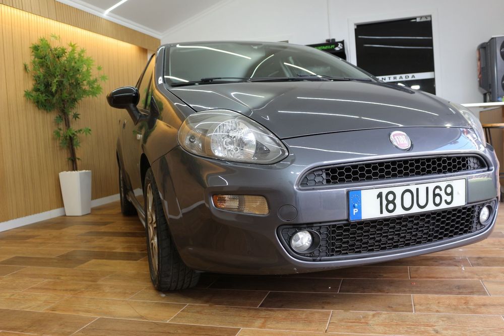 Fiat Punto Evo ver-1-3-m--jet-lounge-s-s