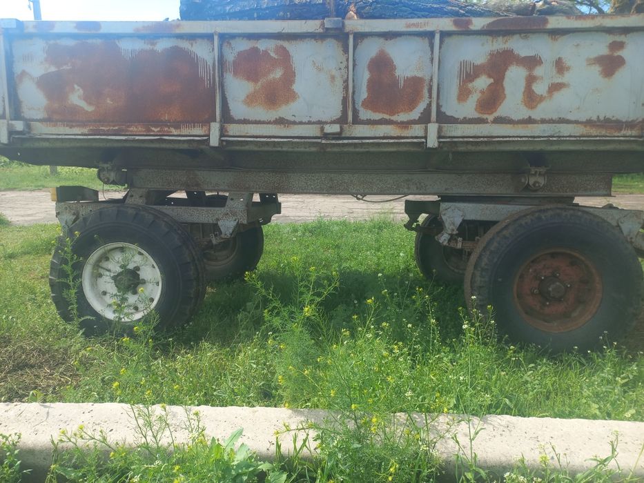 Продам прицеп 2ПТС-4