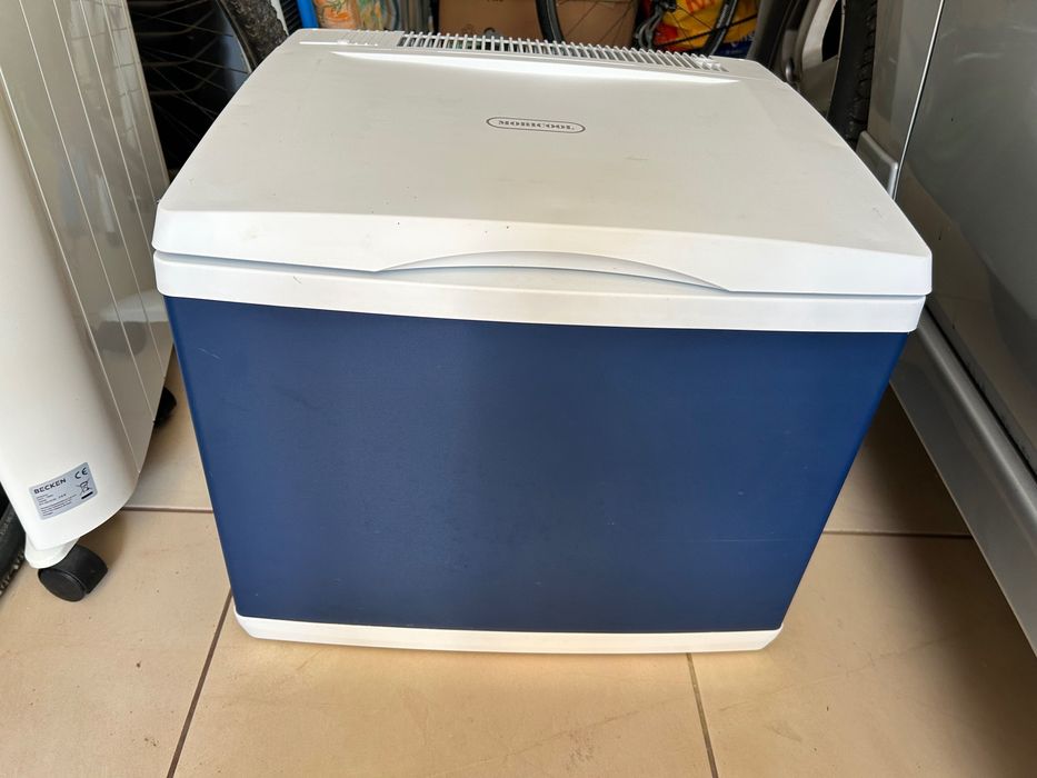 Mobicool MB40 Hybrid Portable Cooler (12V/230V Compressor) - Geleira Portátil Híbrida Mobicool