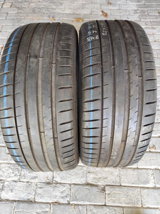 Pneus 245/45r18 Dunlop Sport Maxx  RT2 ocasião