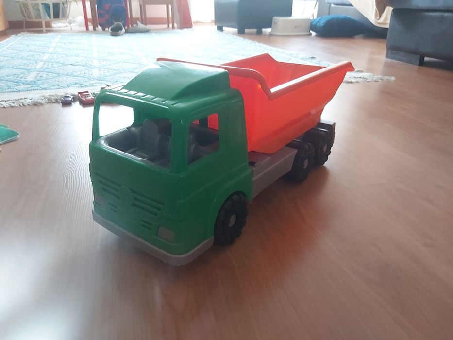 Tapete carrinhos / camião plastico para criança