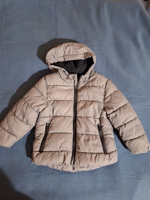 Зимова куртка для хлопчика 104-110.