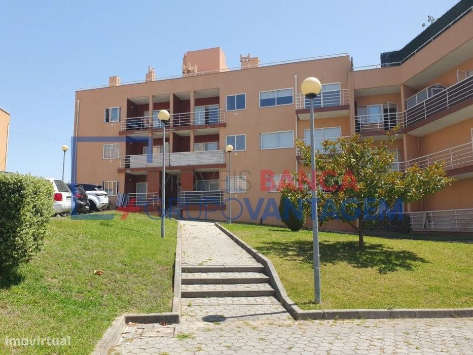 Apartamento T2 com varanda em Canelas, V.N.Gaia