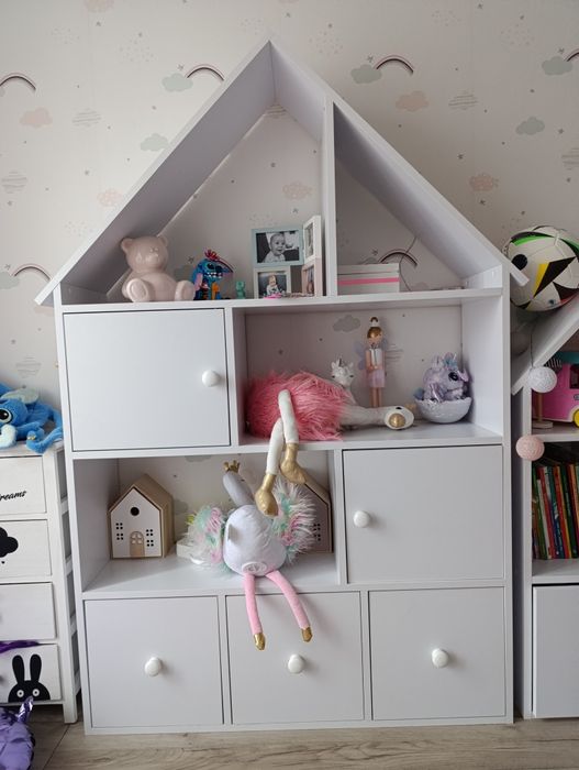 Na sprzedaż zestaw mebli dziecięcych