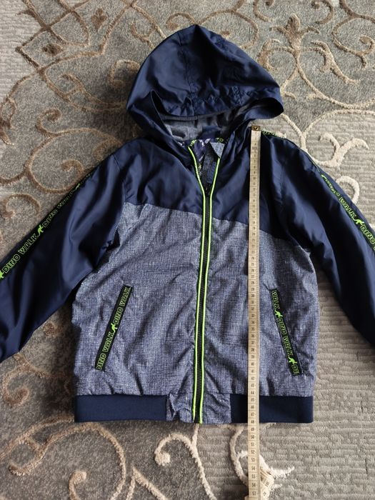 Kurtka chłopięca przejściowa wiatrówka rozm. 122