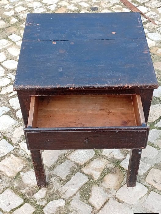 Mesa de apoio rústica