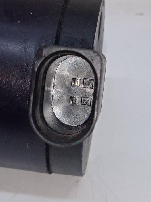 Bomba De Água Audi Q7 4L