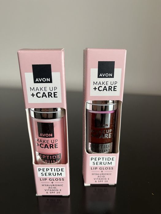 Avon błyszczyk- serum z  prptydami