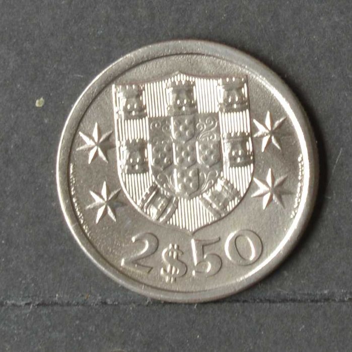 Portugal 2,5 Escudos 1965 - olx X10084
