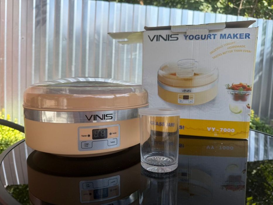йогуртниця Vinis