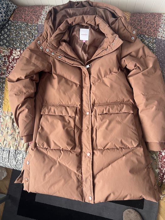 Пухова італійська куртка для дівчинки на ріст 140 см (10 років)