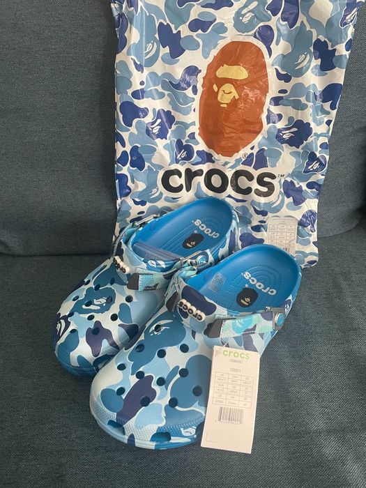 Sprzedam Crocs bape blue Nowe 42/43