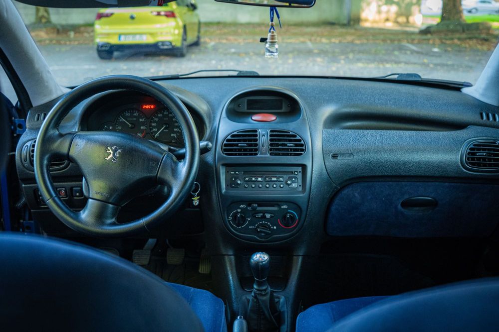 Peugeot 206 1.4 16V | 2004 — photo 5