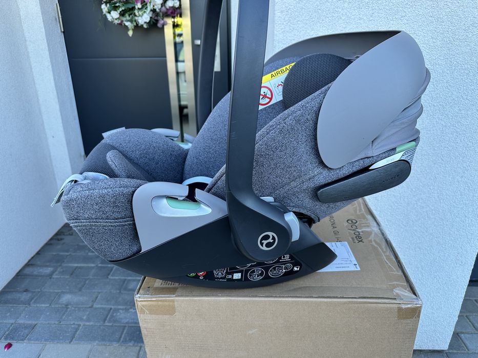 Fotelik nosidełko cybex cloud plus baza T