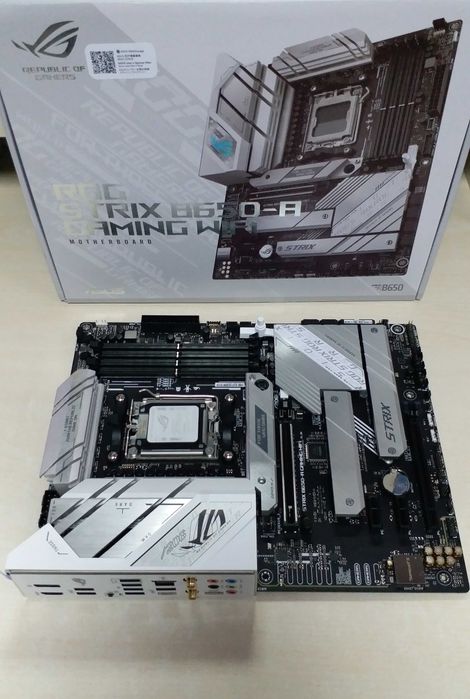 Плата Asus ROG Strix B650-A Gaming WIFI  АM5 DDR5