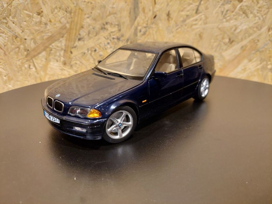 Model 1:18 Bmw seria 3 E46 UT Models