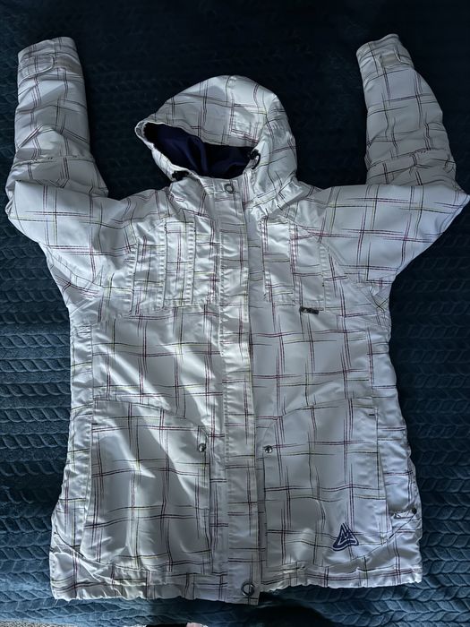 Продам лижну куртку жіночу