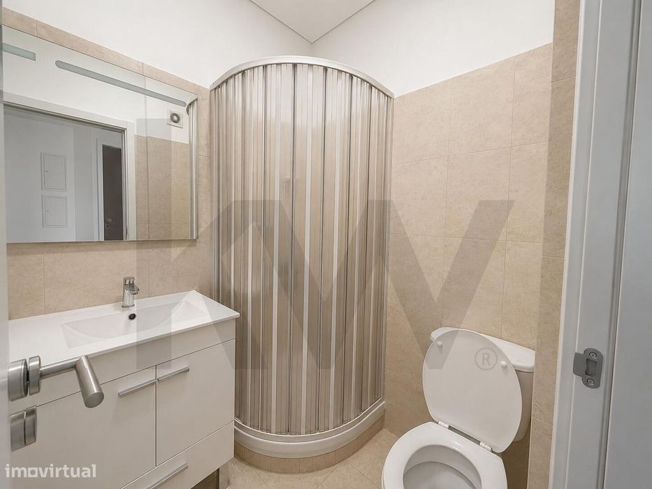 Apartamento T1 em Algés
