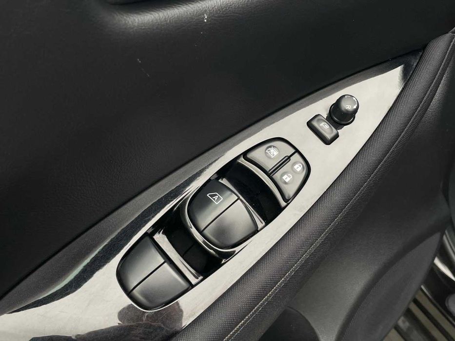 Продам  Nissan Leaf 2018. Можна в розстрочку, під викуп.