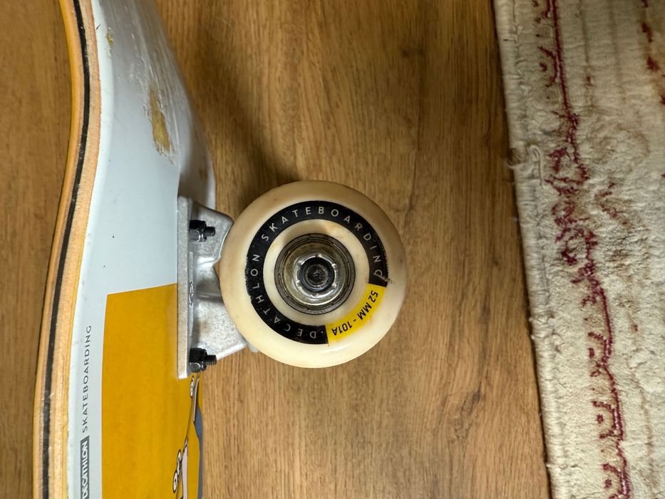 Deskorolka biała używana