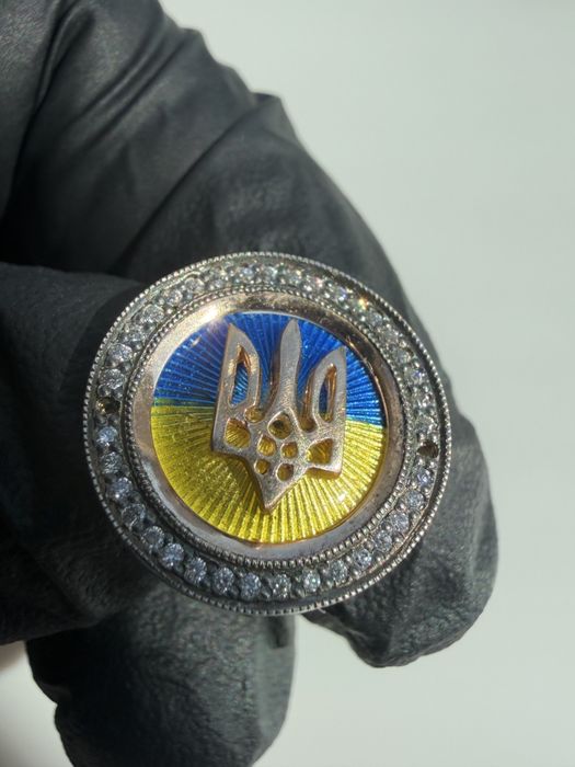 Значок із золота 585 проби та срібла 925 проби  «Герб України»