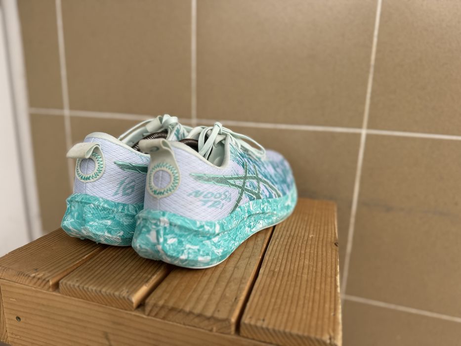 ASICS NOOSA TRI 16 кросовки бігові