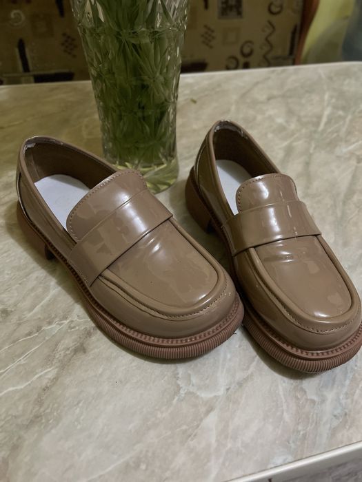 Лофери лаковані