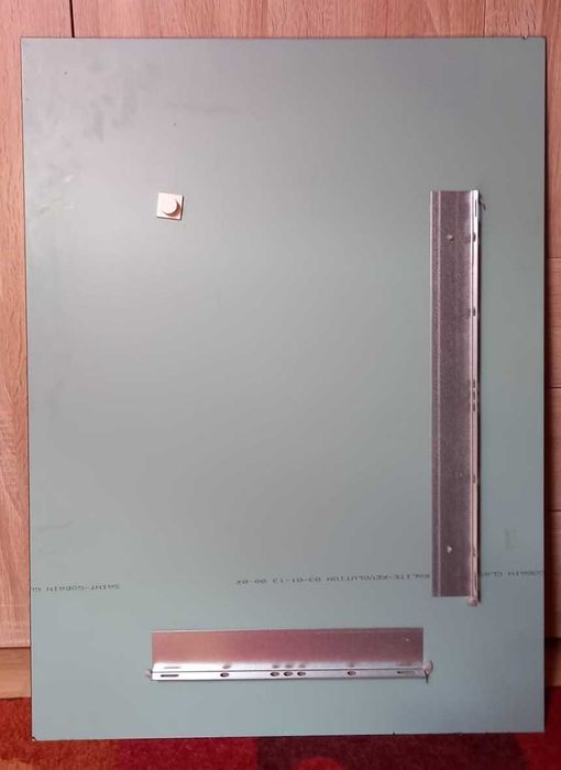 Espelho WC C 77cm/L 57cm/E 4mm