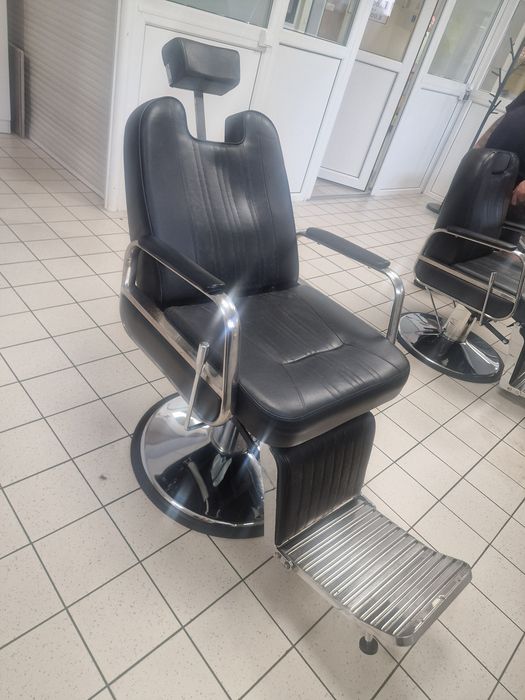 Fotel fryzjerski barberski