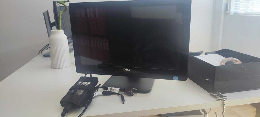 Dell XPS 18 All-in-One