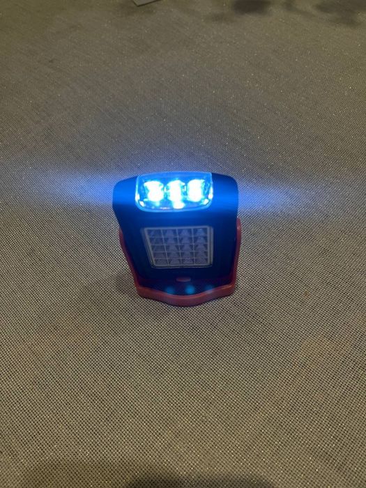 Універсальна  лампа ліхтарик