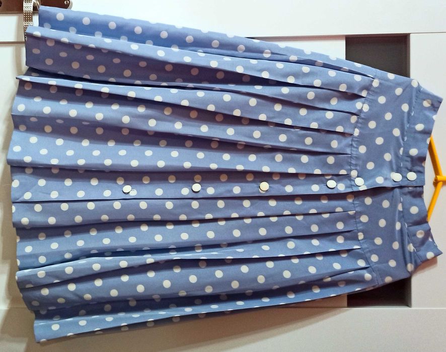 Niebieski błękitny komplet ze spódnicą Betty Barclay grochy groszki 40