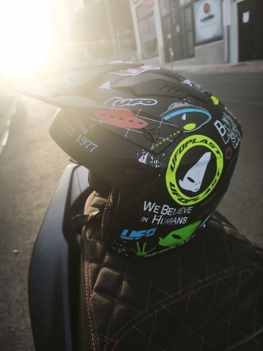 Capacete novo nunca usado