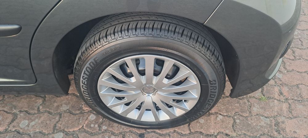 207 Gasolina 2010 35.000 kms!